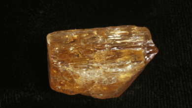 rough imperial topaz crystal
