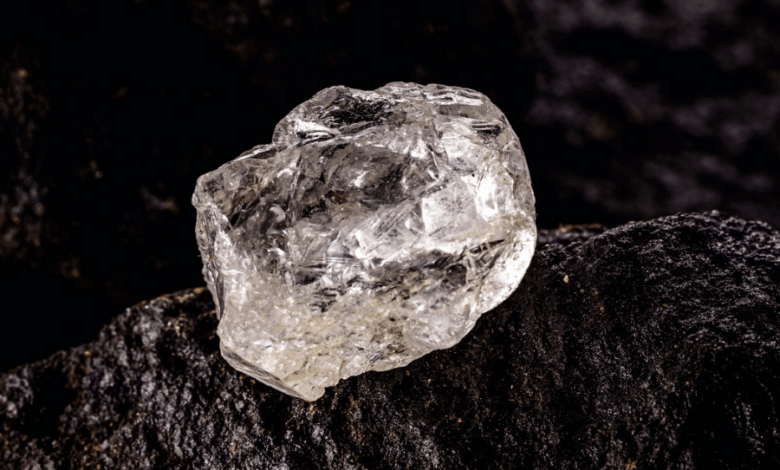 petalite crystal properties