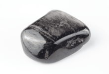 hypersthene stone meaning