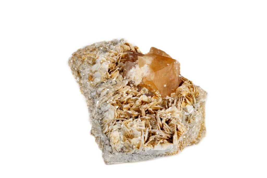 Scheelite crystal cluster