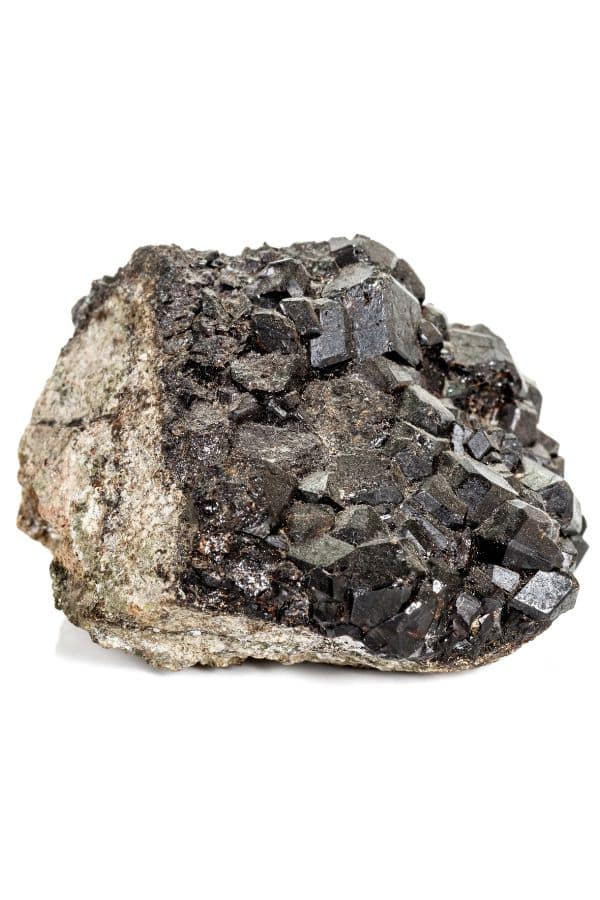 black melanite crystal properties